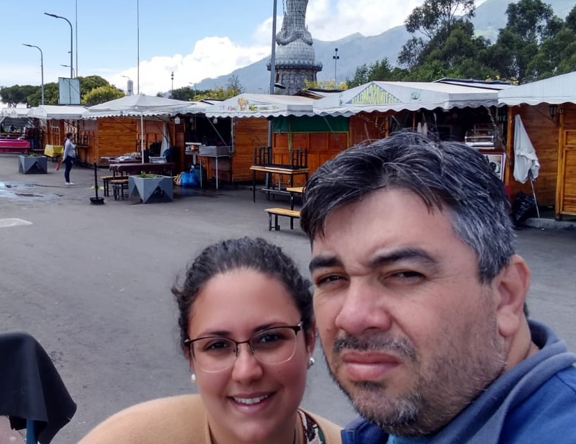 Pandemia deixa casal de Arthur Nogueira preso no Equador