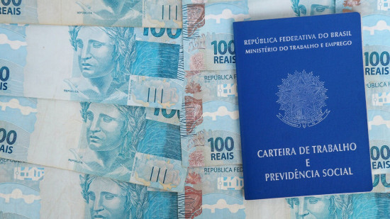 Corte de jornada achata salários na RMC