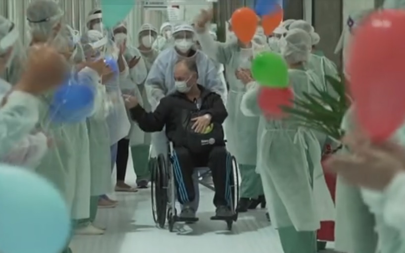 A Boa Notícia: festas animam hospital de campanha