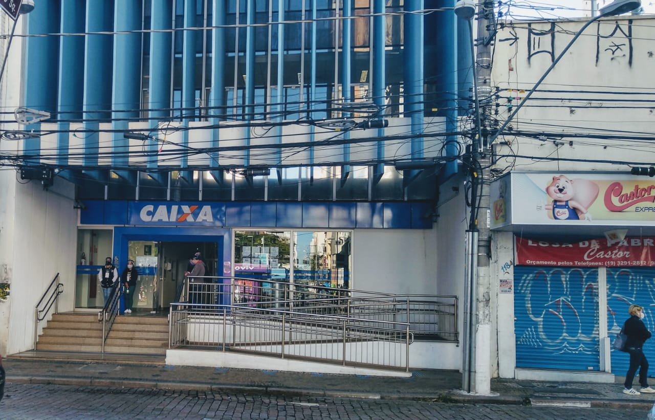 Agências da Caixa abrem neste feriadão