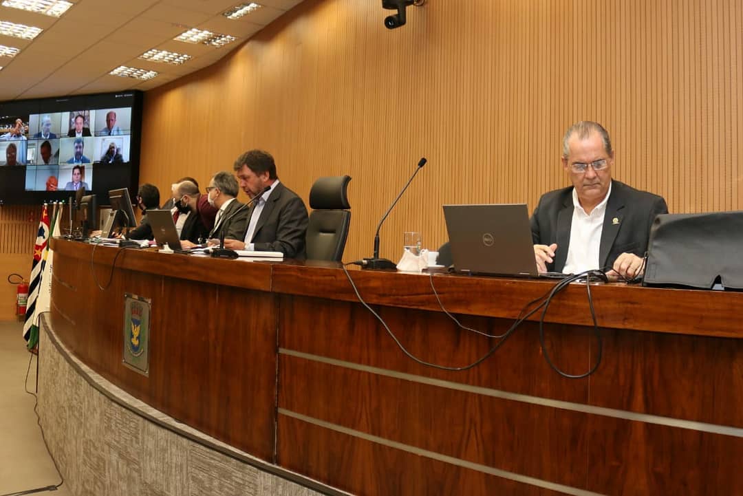 Orçamento será revisto devido à pandemia