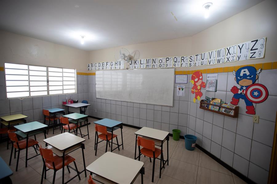 Escolas particulares estão prontas para a volta, diz sindicato