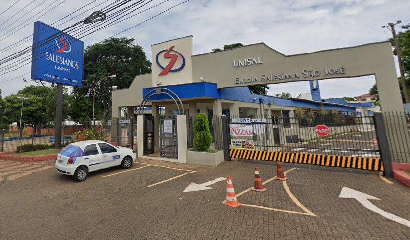 Mães brigam por redução de mensalidade