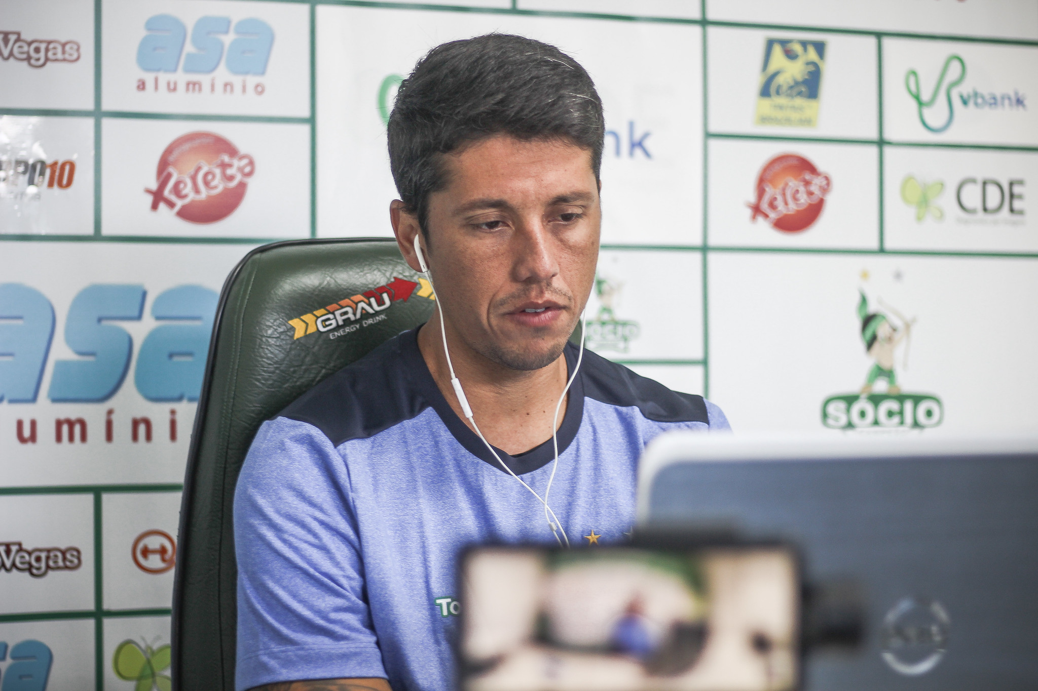 Guarani demite Thiago Carpini