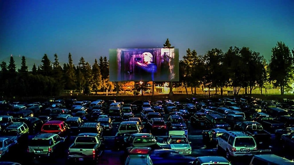 Paulínia tem exibição de filmes em drive-in
