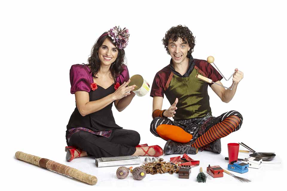 Badulaque apresenta novo show neste sábado