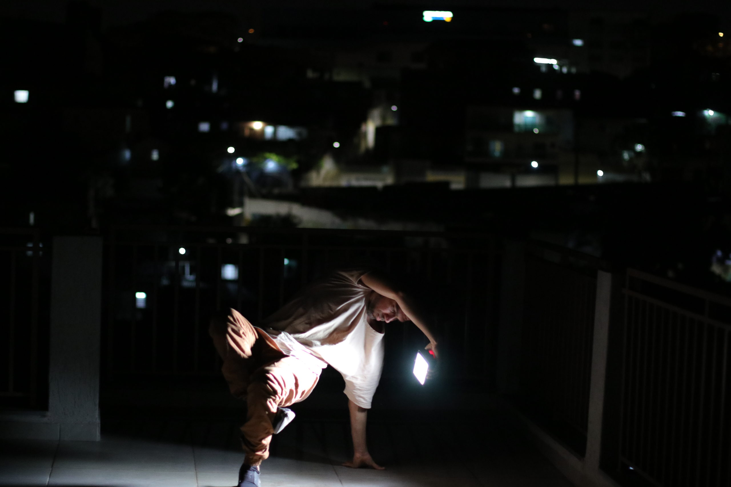 Série Dança do Sesc apresenta solo de Márcio Greyk