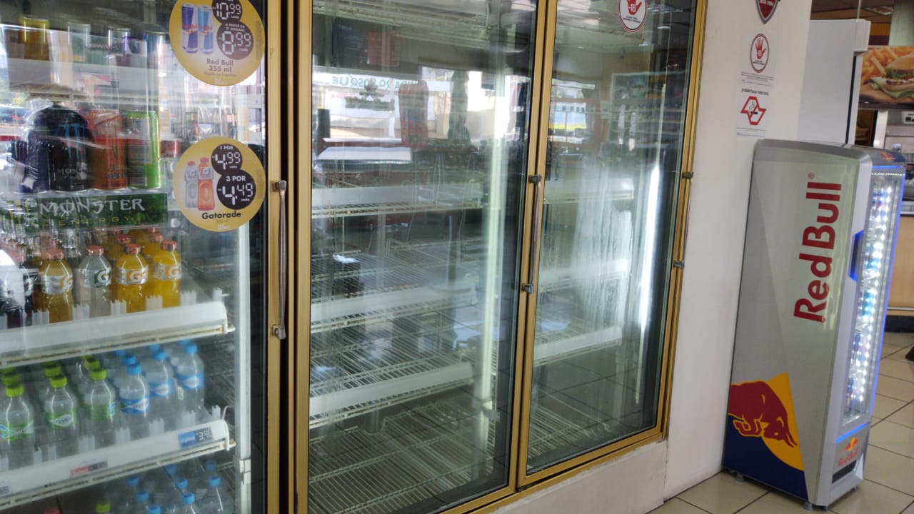 Veto a bebidas não impede aglomerações em postos