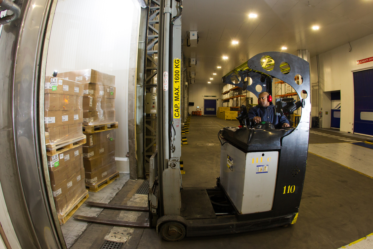 Viracopos cria área climatizada para perecíveis