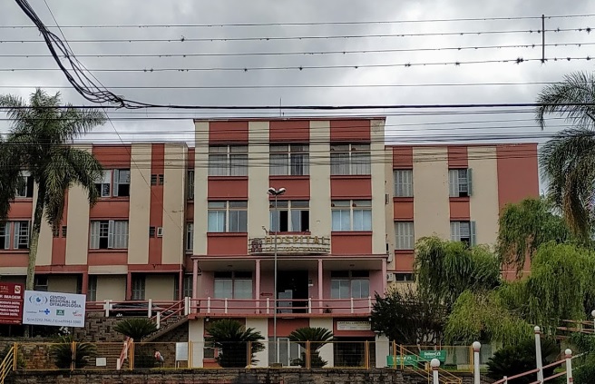 A Boa Notícia: idosa tem alta após visita criativa