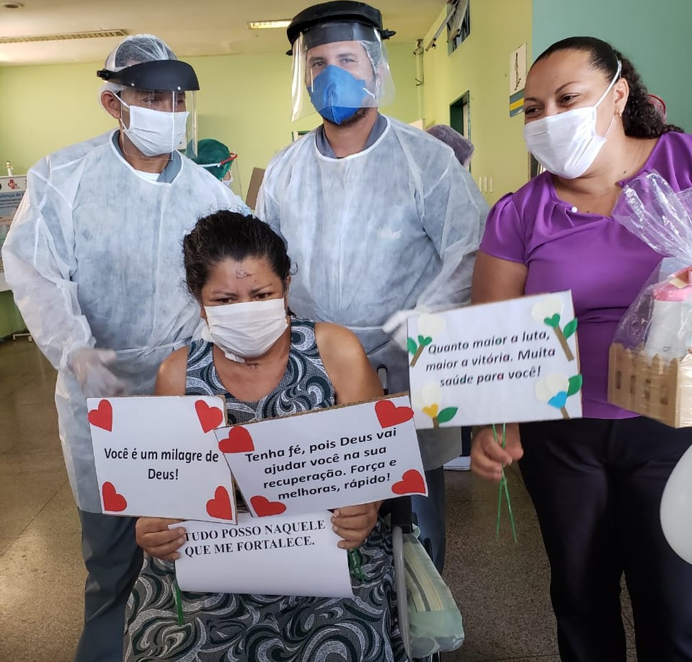 A Boa Notícia: zeladora de hospital tem alta