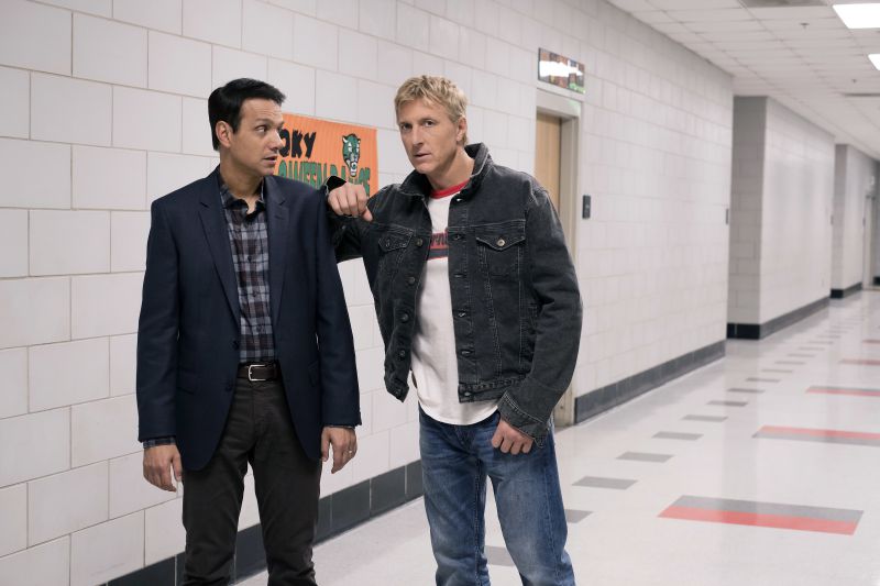 “Cobra Kai” acontece 30 anos após “Karatê Kid”