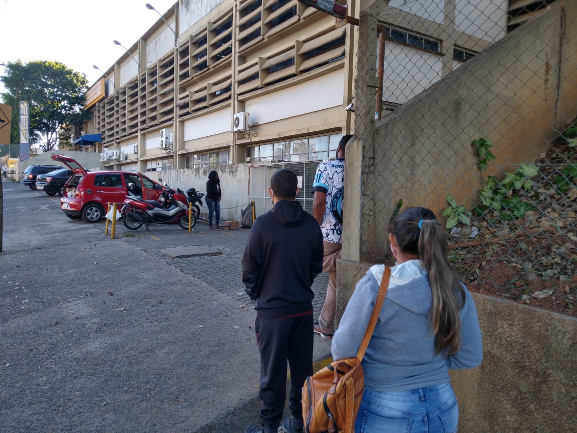 Greve dos Correios preocupa usuários