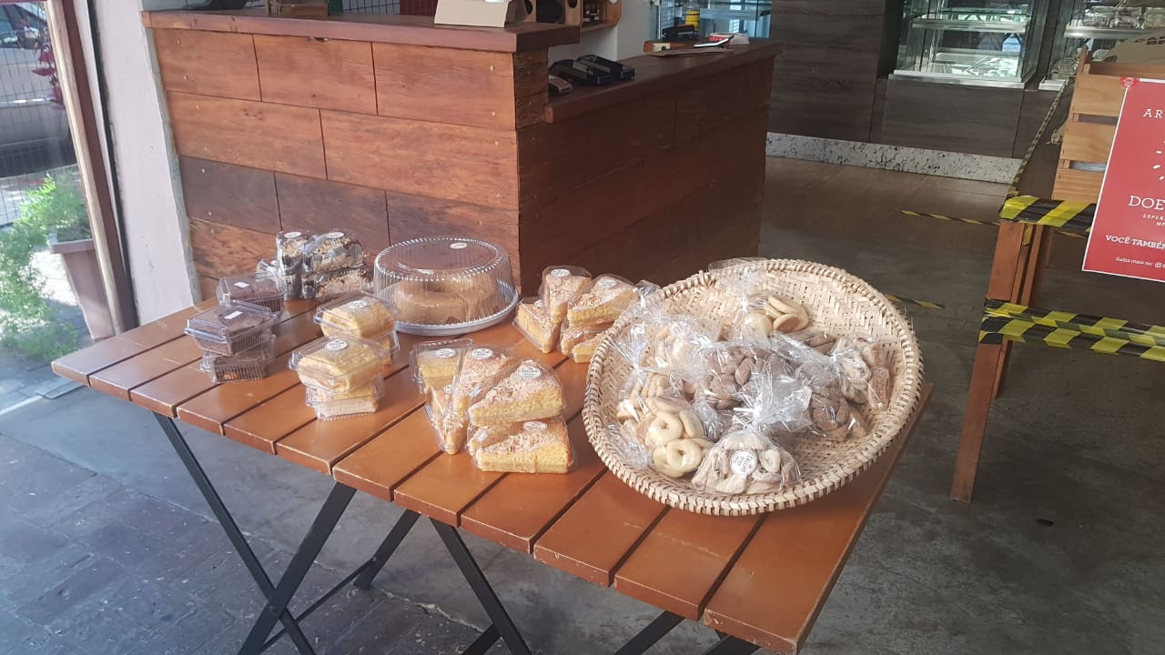 Docerias e cafeterias se reinventam na crise