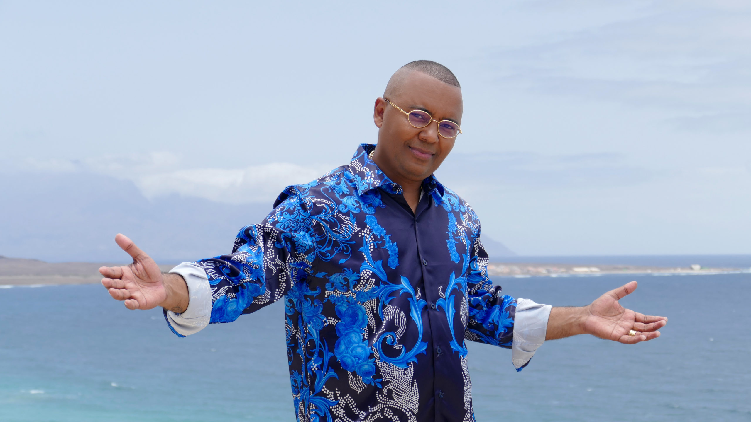 Dudu Nobre apresenta música feita na quarentena