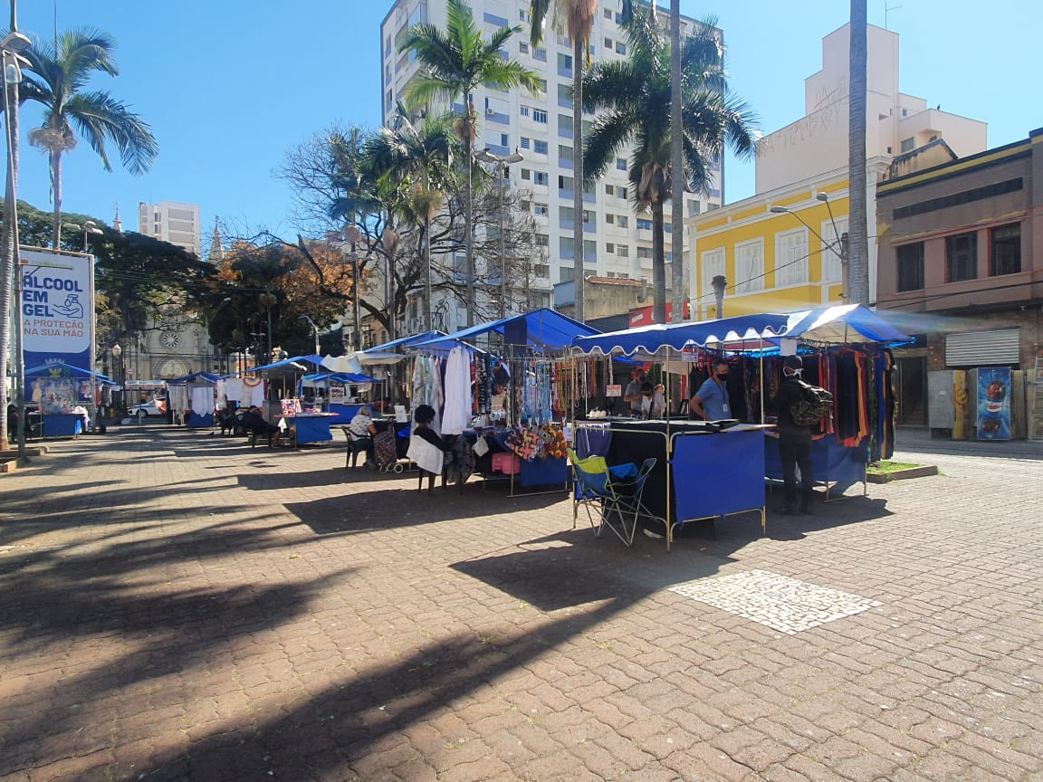 Feirinha do Carmo é retomada após dois meses parada