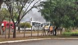 Incêndio destrói ônibus em Paulínia; veja fotos