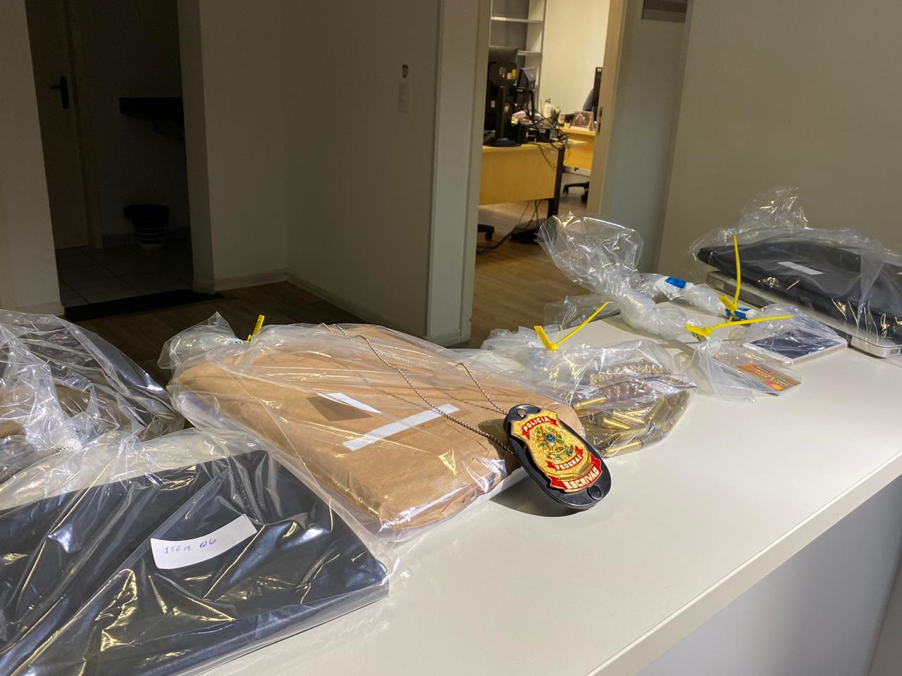 PF cumpre mandados em Paulínia