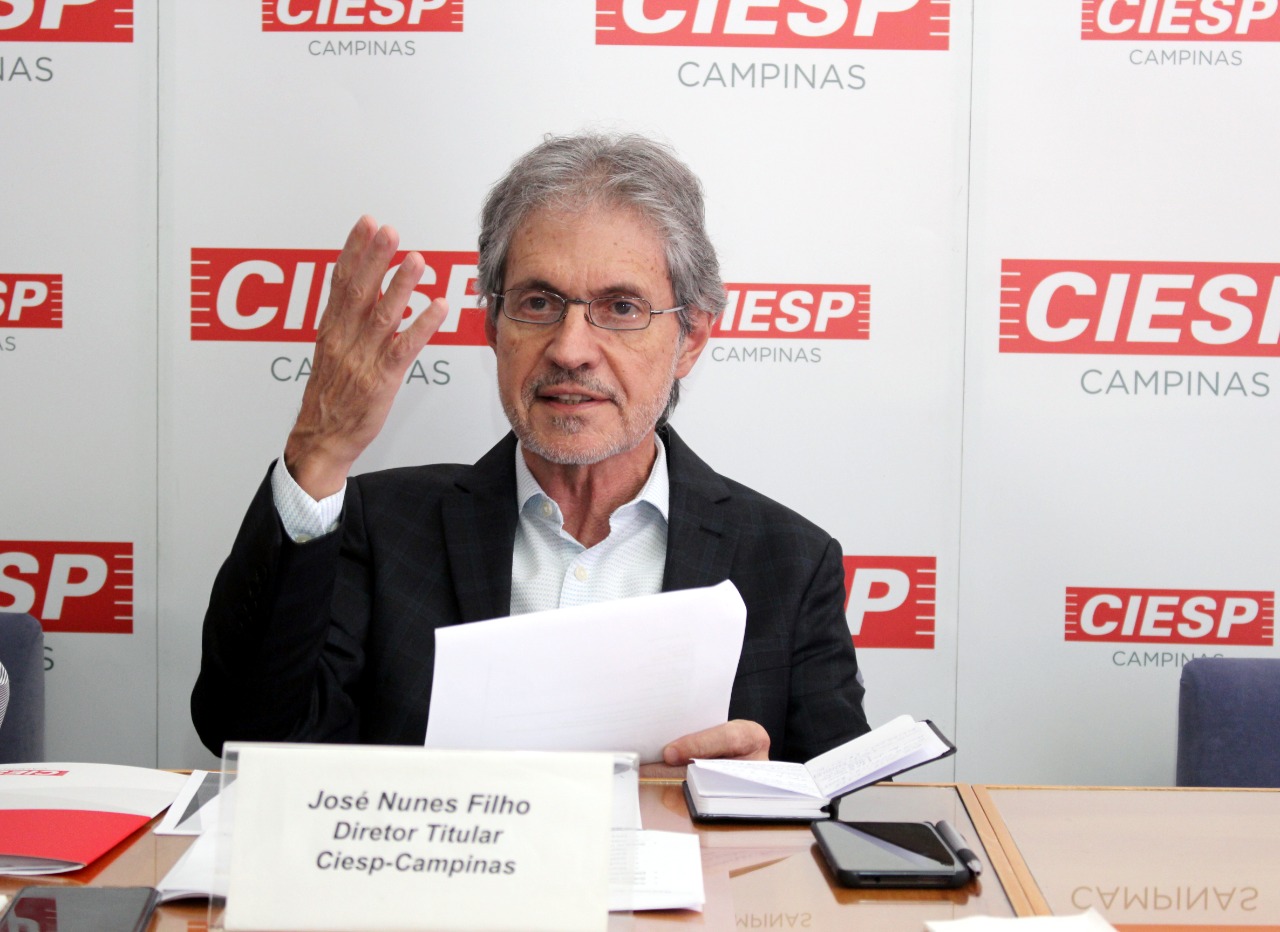 Ciesp espera queda do dólar em 2021