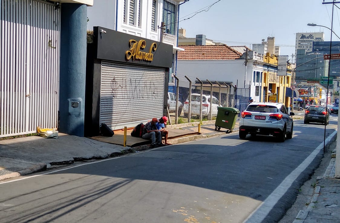 Comerciantes pedem fim de Centro Pop