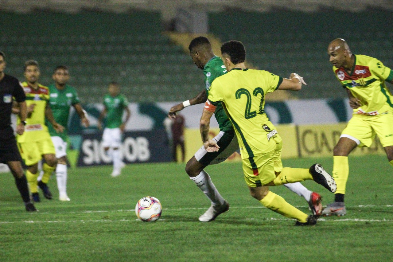 Guarani deixa a vitória escapar no Brinco