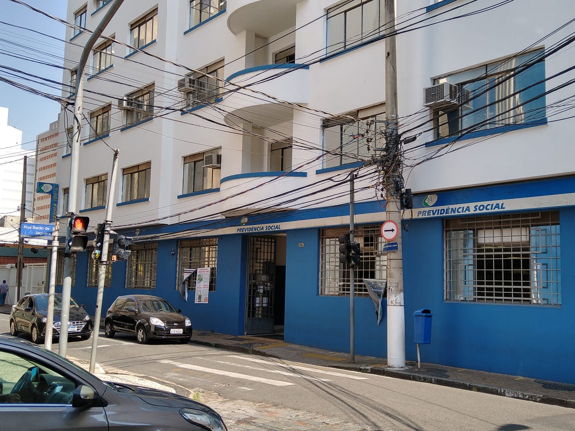 Agências do INSS reabrem sem perícia médica