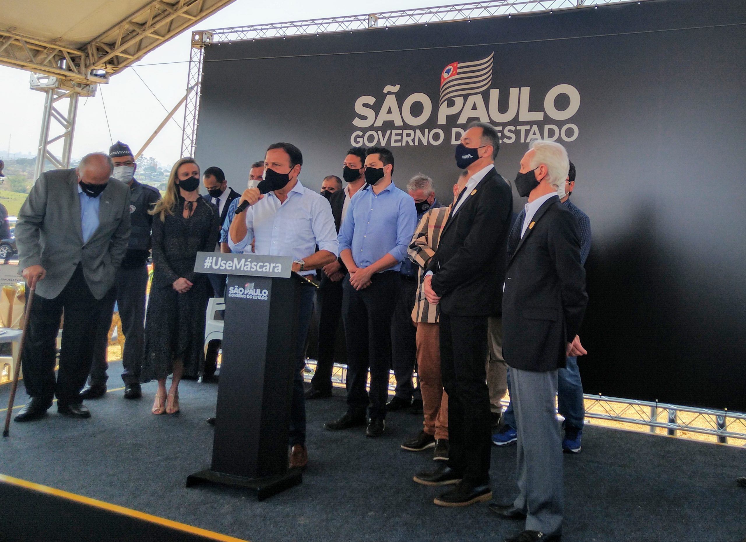 Doria reafirma vacinação em dezembro