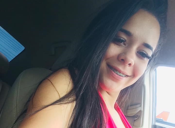 Jovem morre baleada em Santa Bárbara