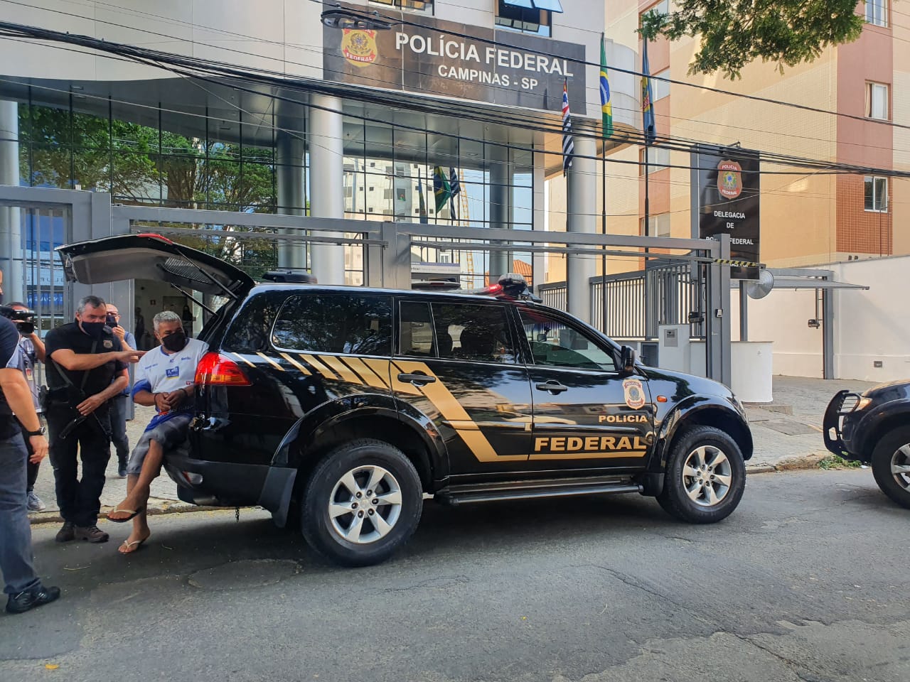 PF prende sete em operação contra o tráfico de drogas