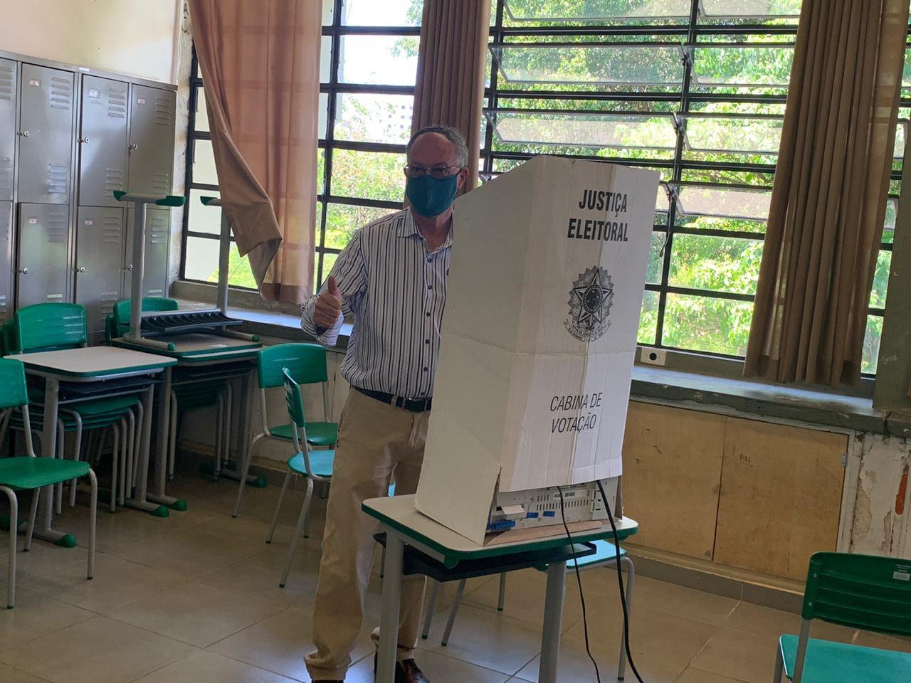 Barjas afirma confiança na reeleição