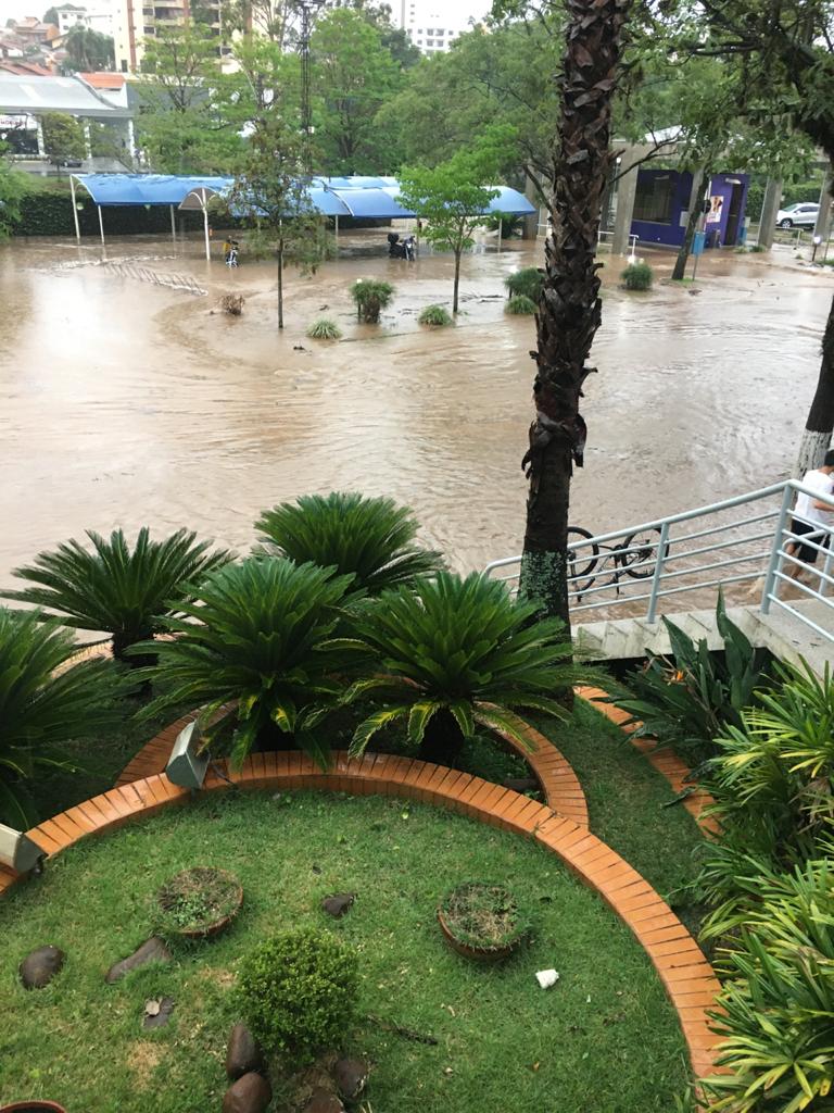 Chuva castiga região de Piracicaba; veja vídeos