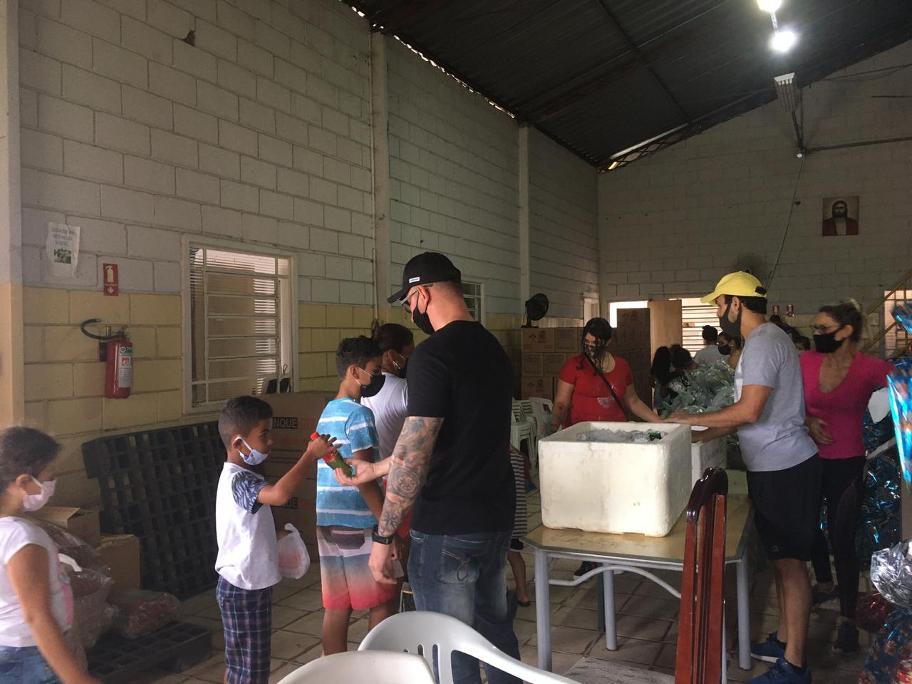 FEAC participa do Dia de Doar