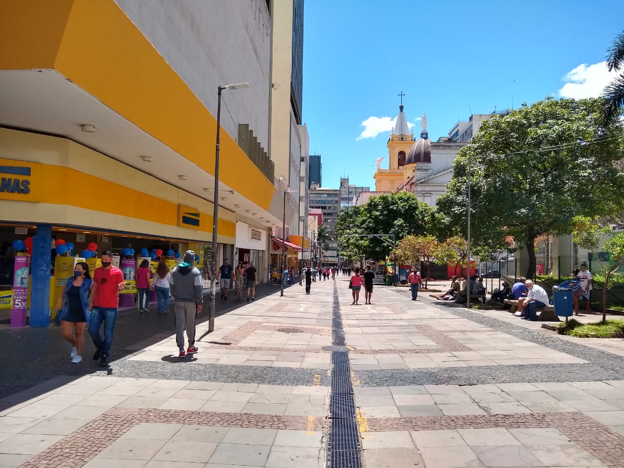 Comércio de Campinas terá abertura facultativa nos próximos feriados