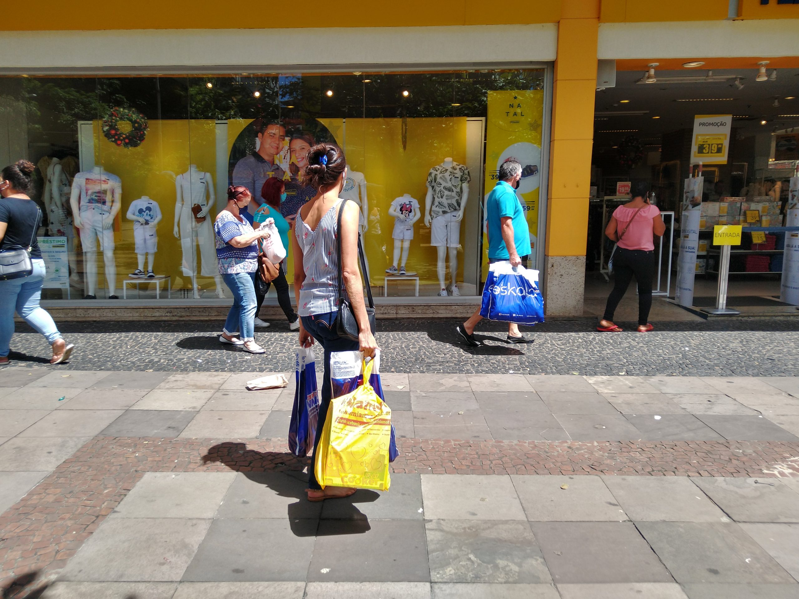 Comércio na RMC registra recuperação gradativa