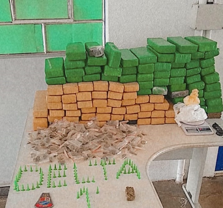 PM prende um e apreende 104 kg de maconha em Campinas
