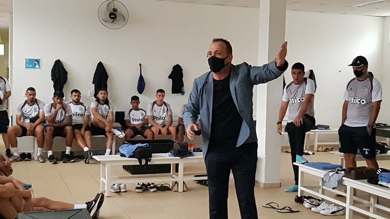 Ponte Preta anuncia novo executivo de futebol