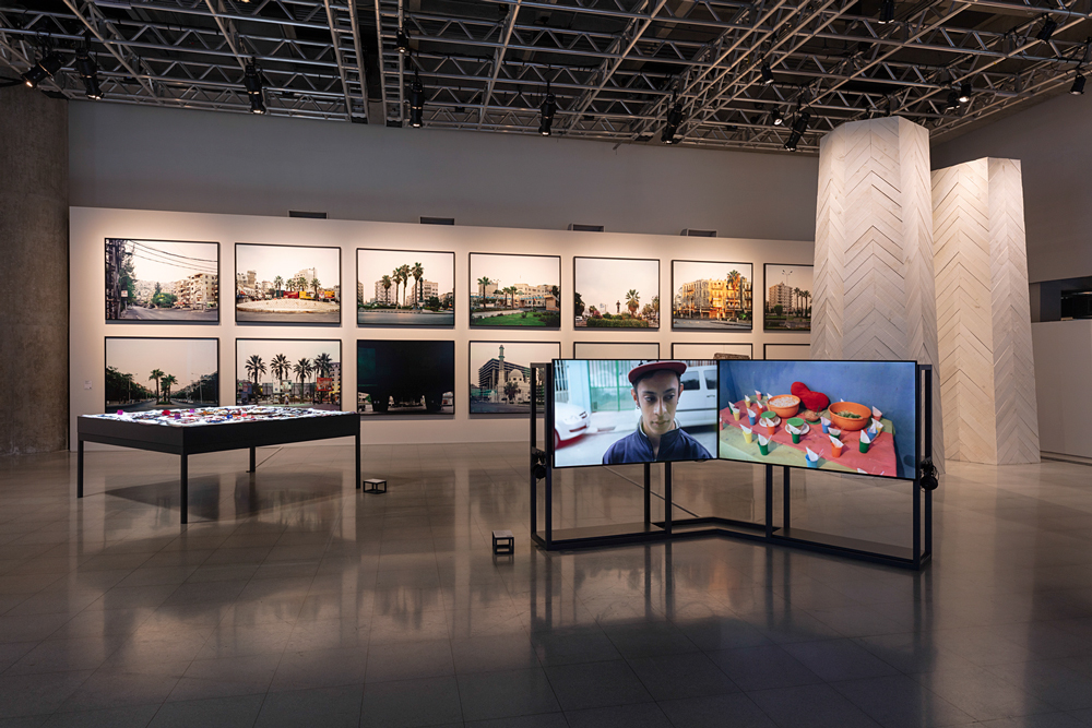 Sesc recebe Bienal de Arte Contemporânea