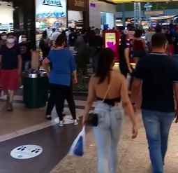 Shoppings são autuados durante fiscalização em Campinas