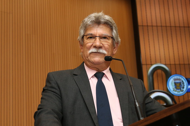 Câmara recebe pedido de Comissão Processante contra Zé Carlos 