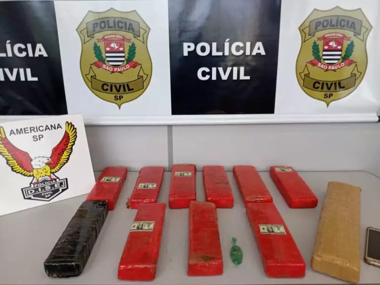 Polícia encontra 8 kg de maconha em tambor enterrado