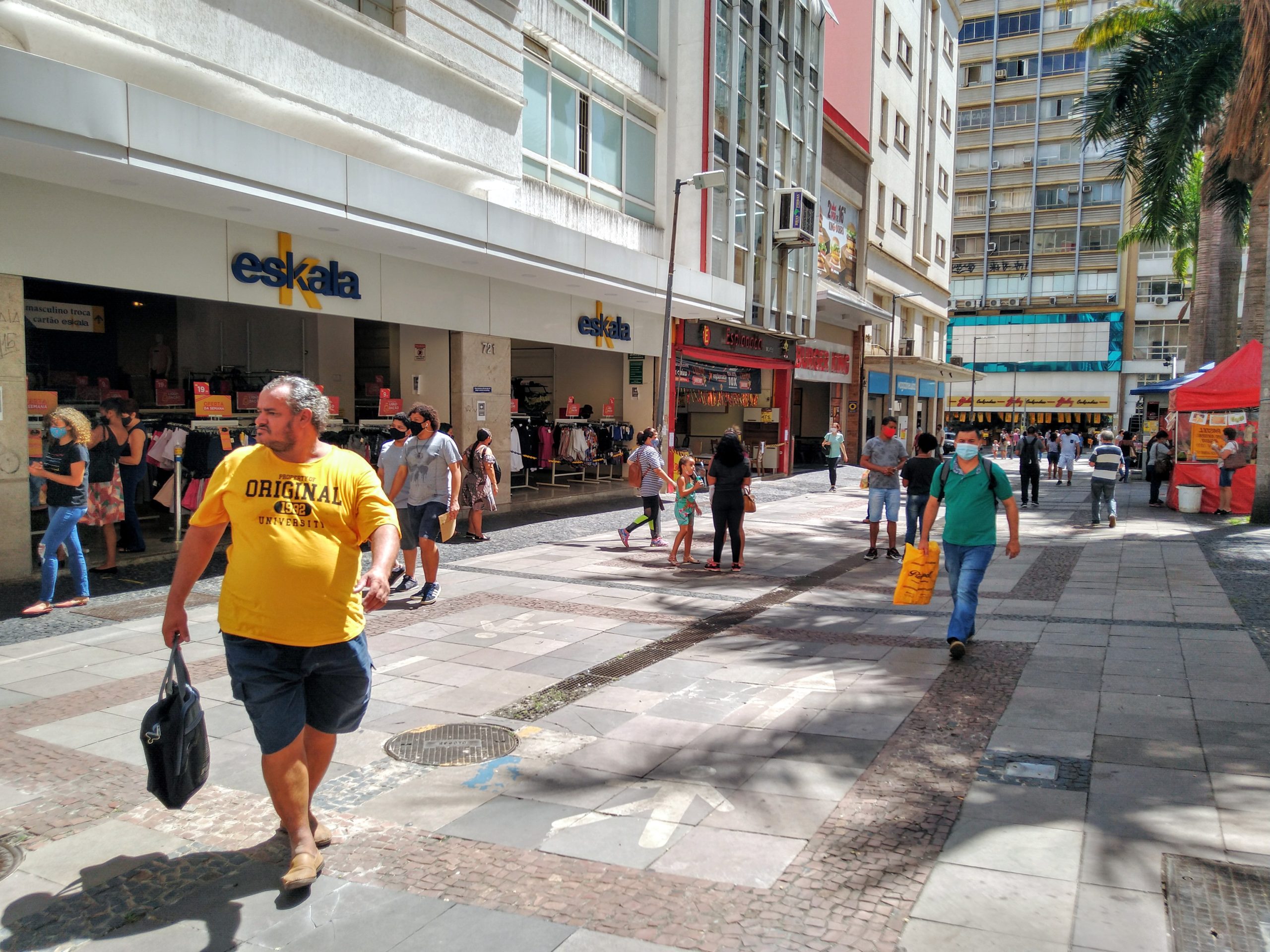 Investimentos da classe C despencam durante a pandemia