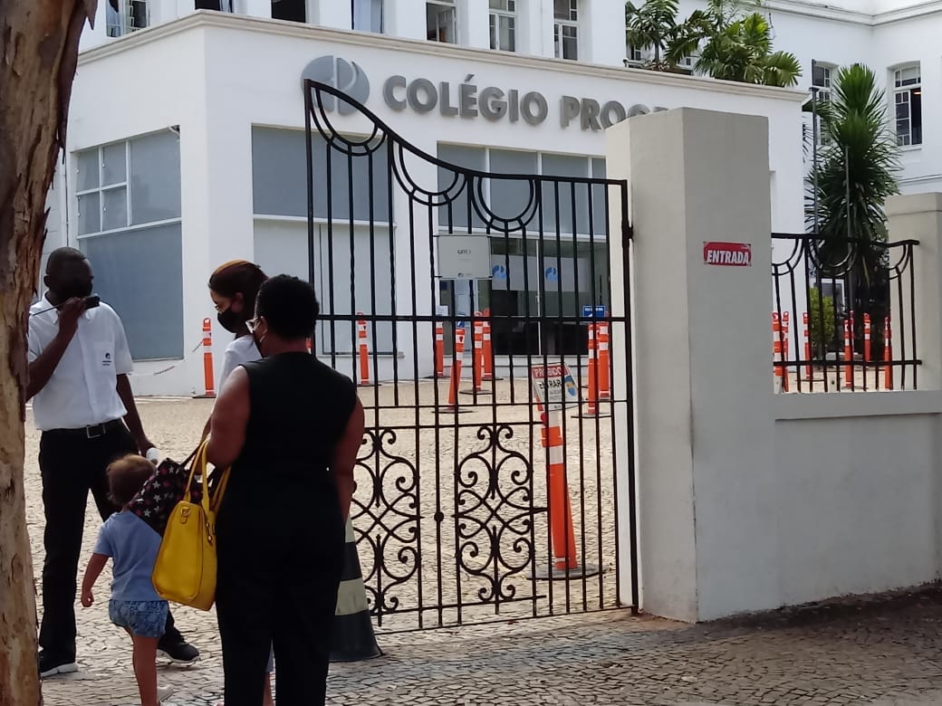 Volta às aulas é necessária para o desenvolvimento das crianças