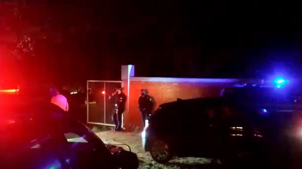 GM de Valinhos encerra festa com 400 pessoas