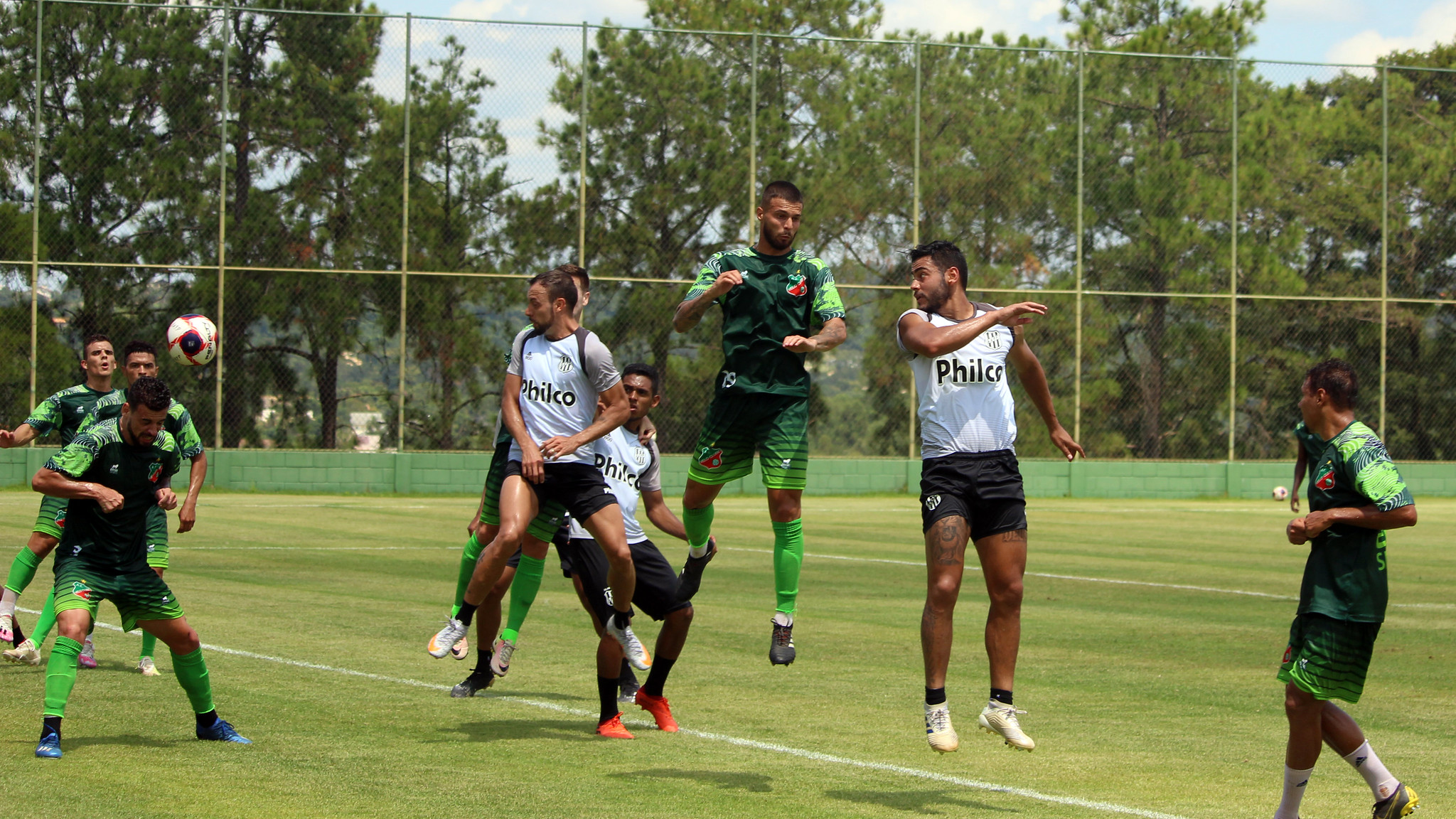 Jogo entre Ponte Preta e Santos é suspenso