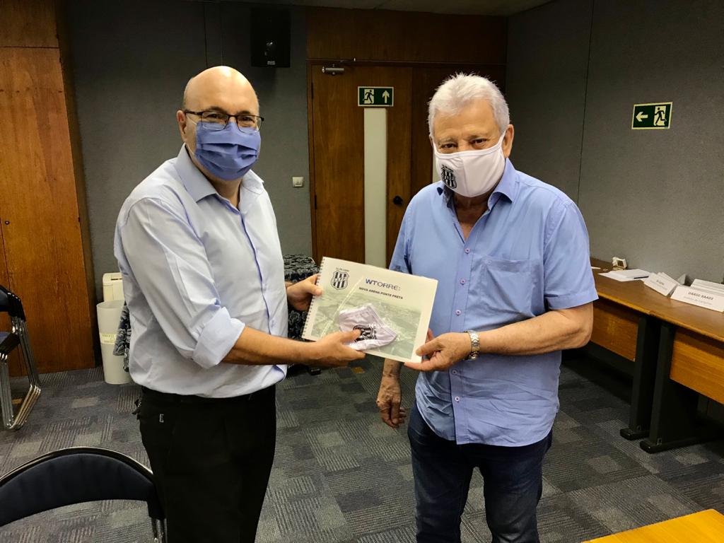 Prefeito de Campinas recebe projeto de arena da Ponte