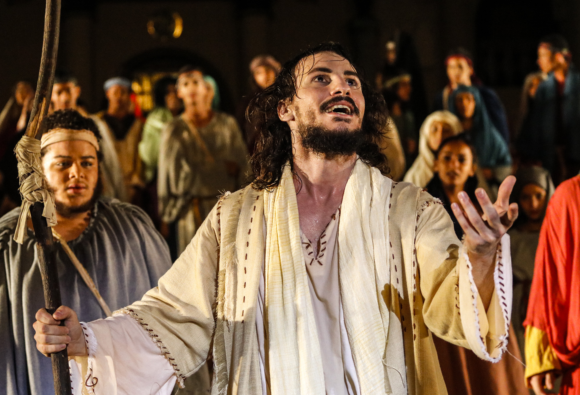 Santa Bárbara promove ensaios abertos do Via Crucis