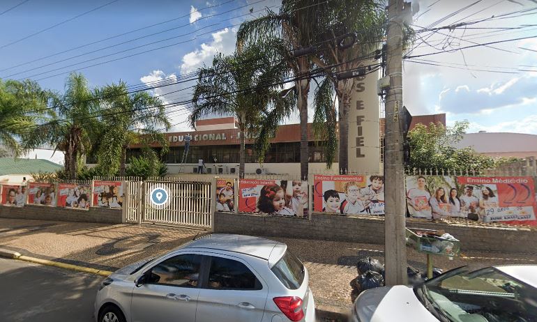 Os protocolos para a retomada das aulas presenciais nas escolas