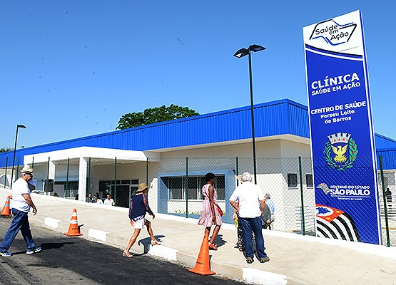 Centros de Saúde para Covid atendem 555 pacientes neste sábado