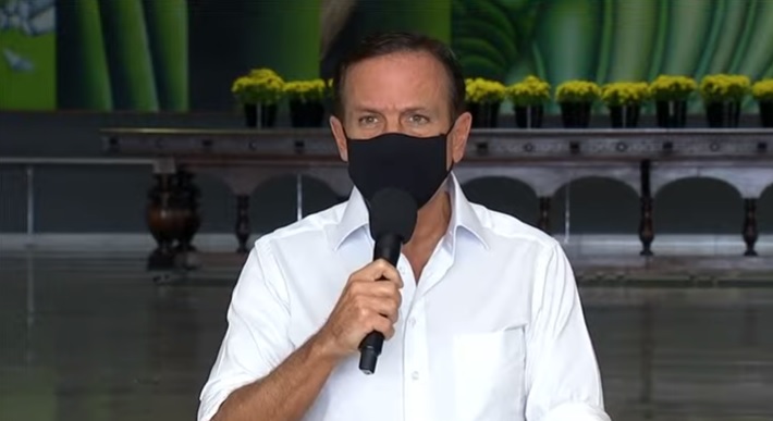 Doria sanciona PL que proíbe comércio de fogos de artifício