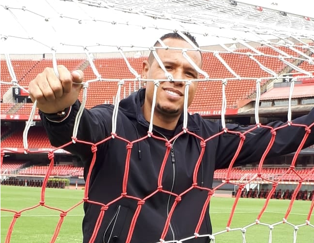 Ex-Ponte, Luis Fabiano é internado com covid-19